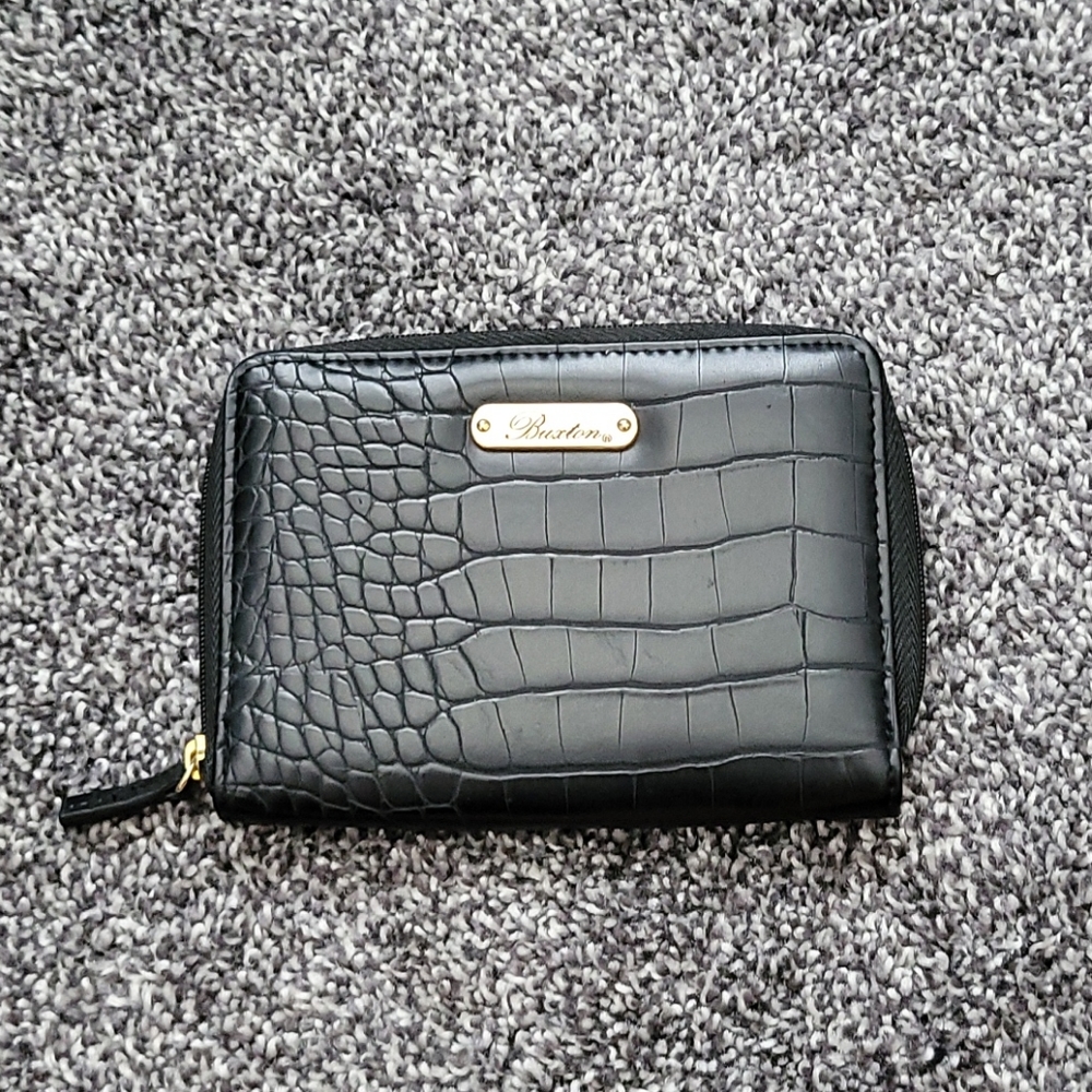 Buxton Wallet